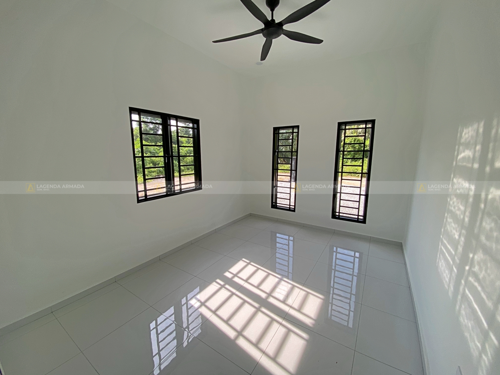 Lagenda Arus (Puan Nurul Atika)