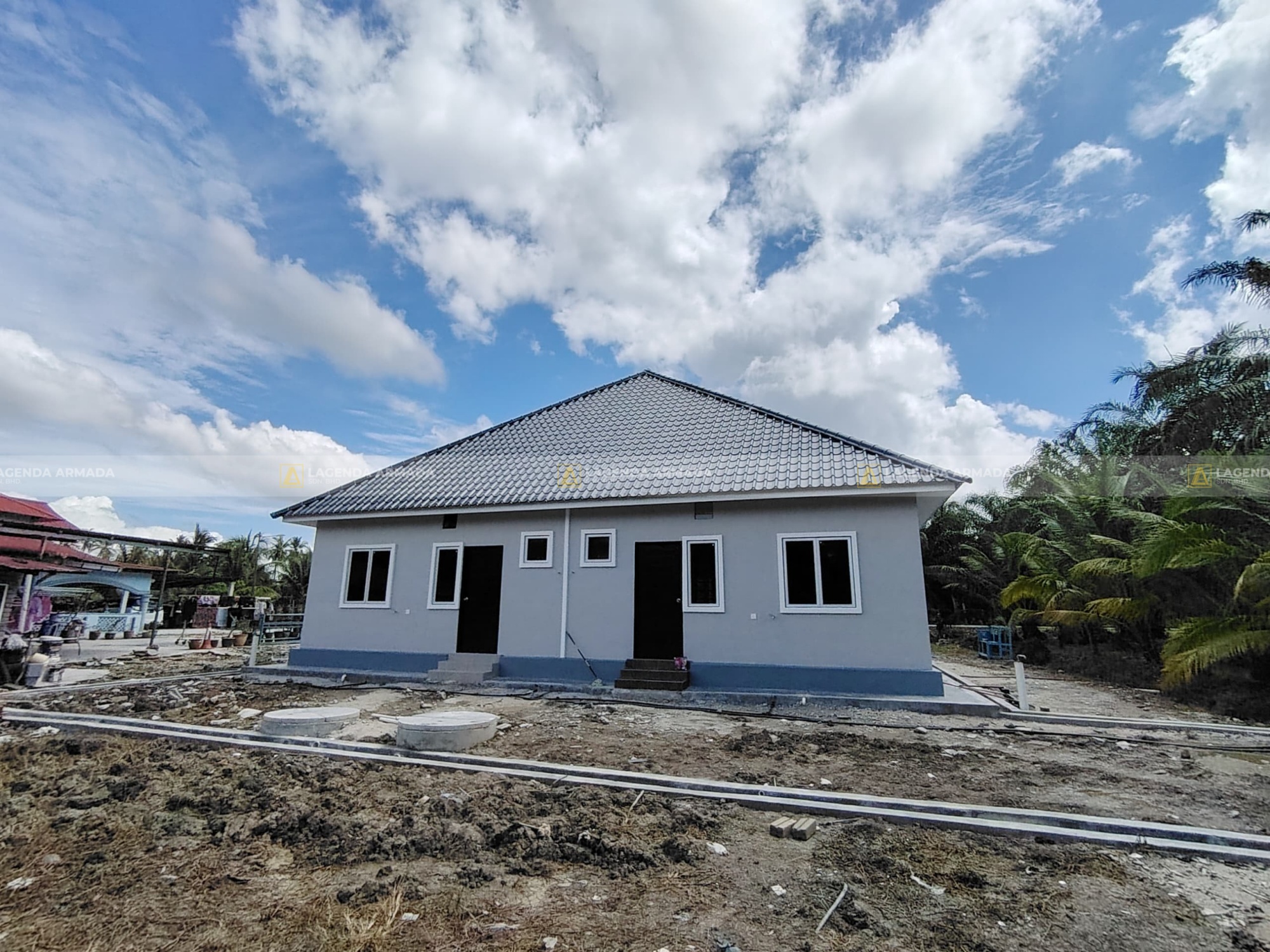 Lagenda Intan (Sewa) - Puan Ramlah