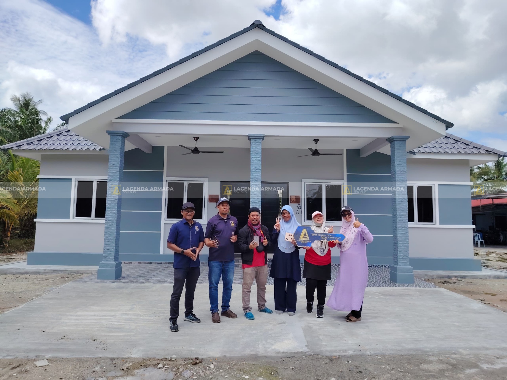 Lagenda Intan (Sewa) - Puan Ramlah