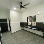 Lagenda Mawar (Encik Shukri)