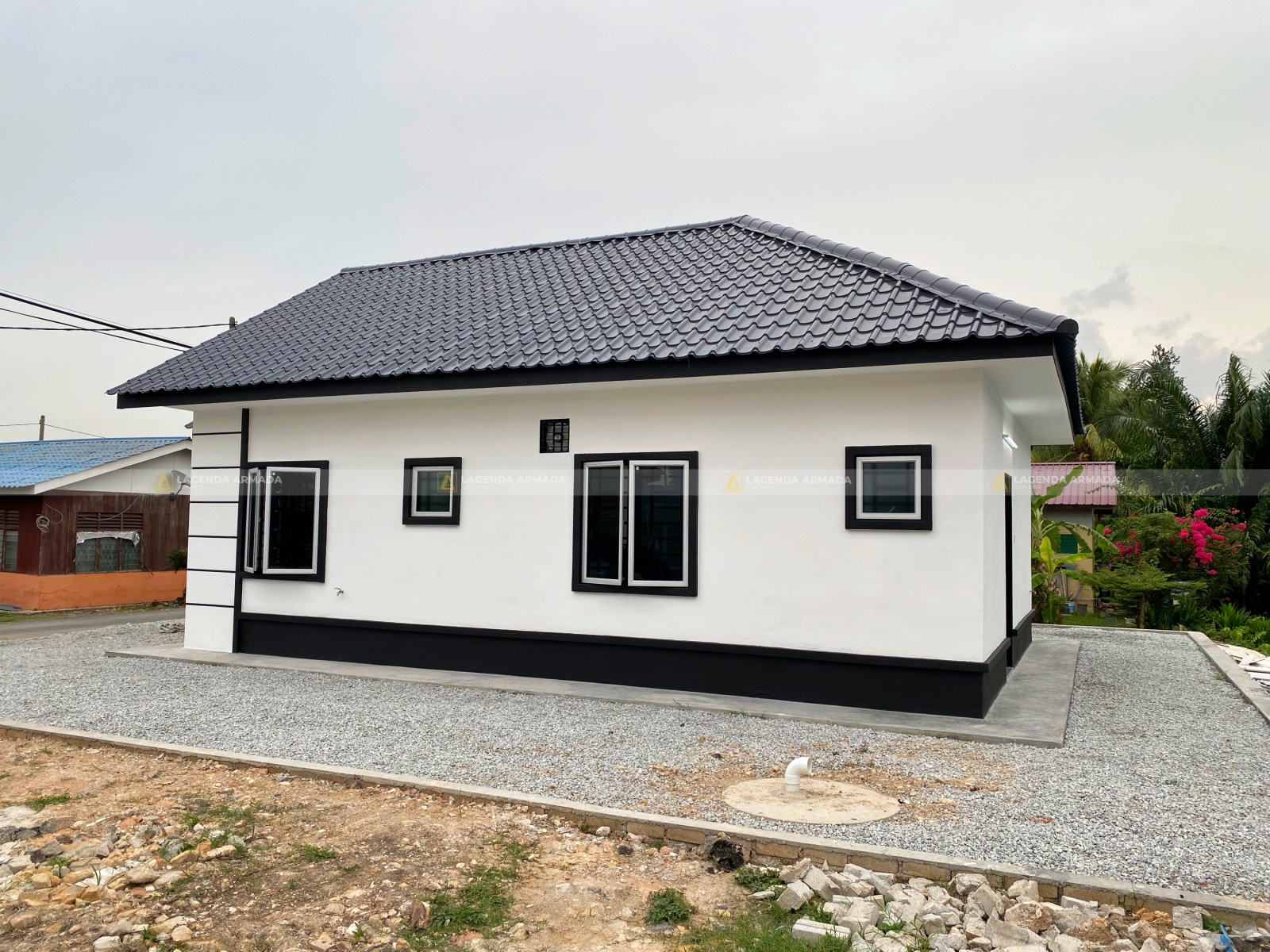 Lagenda Mawar (Encik Shukri)