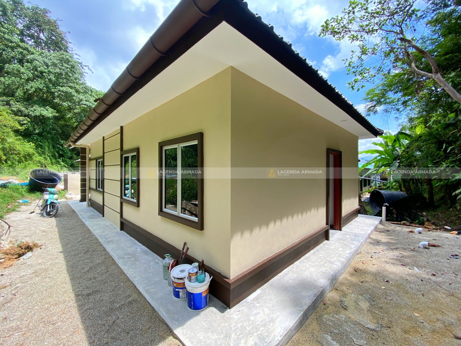 Lagenda Mawar (Puan Nazliza)