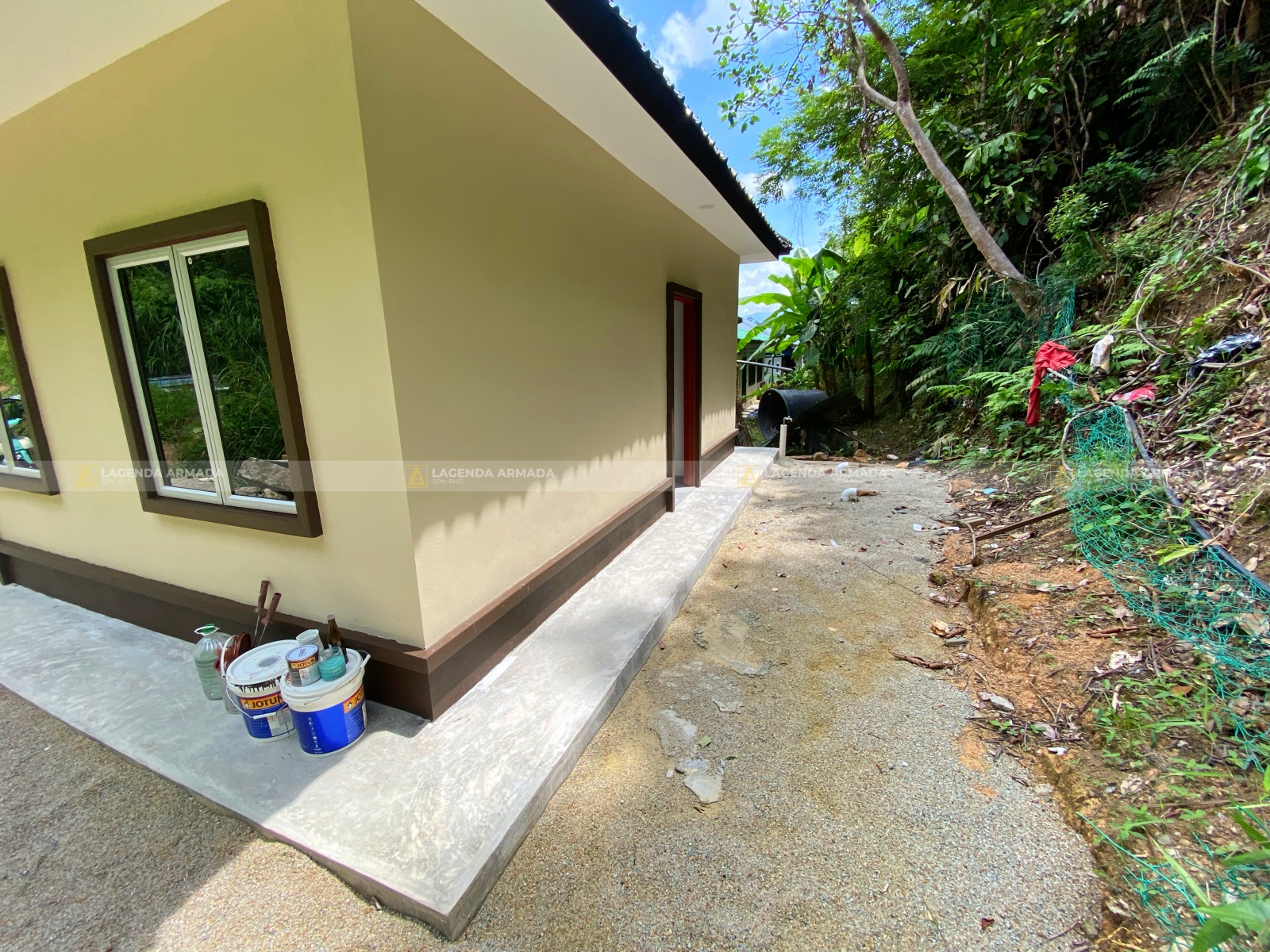 Lagenda Mawar (Puan Nazliza)