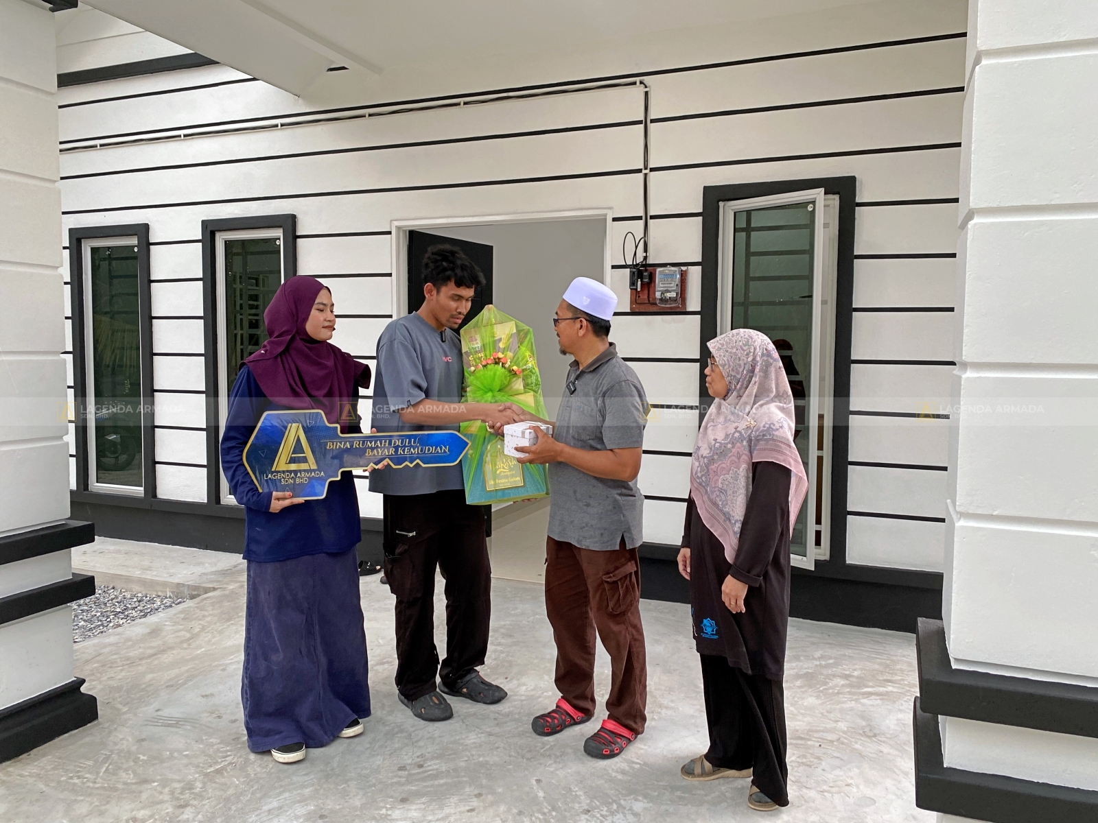 Lagenda Mawar (Encik Samsudin)