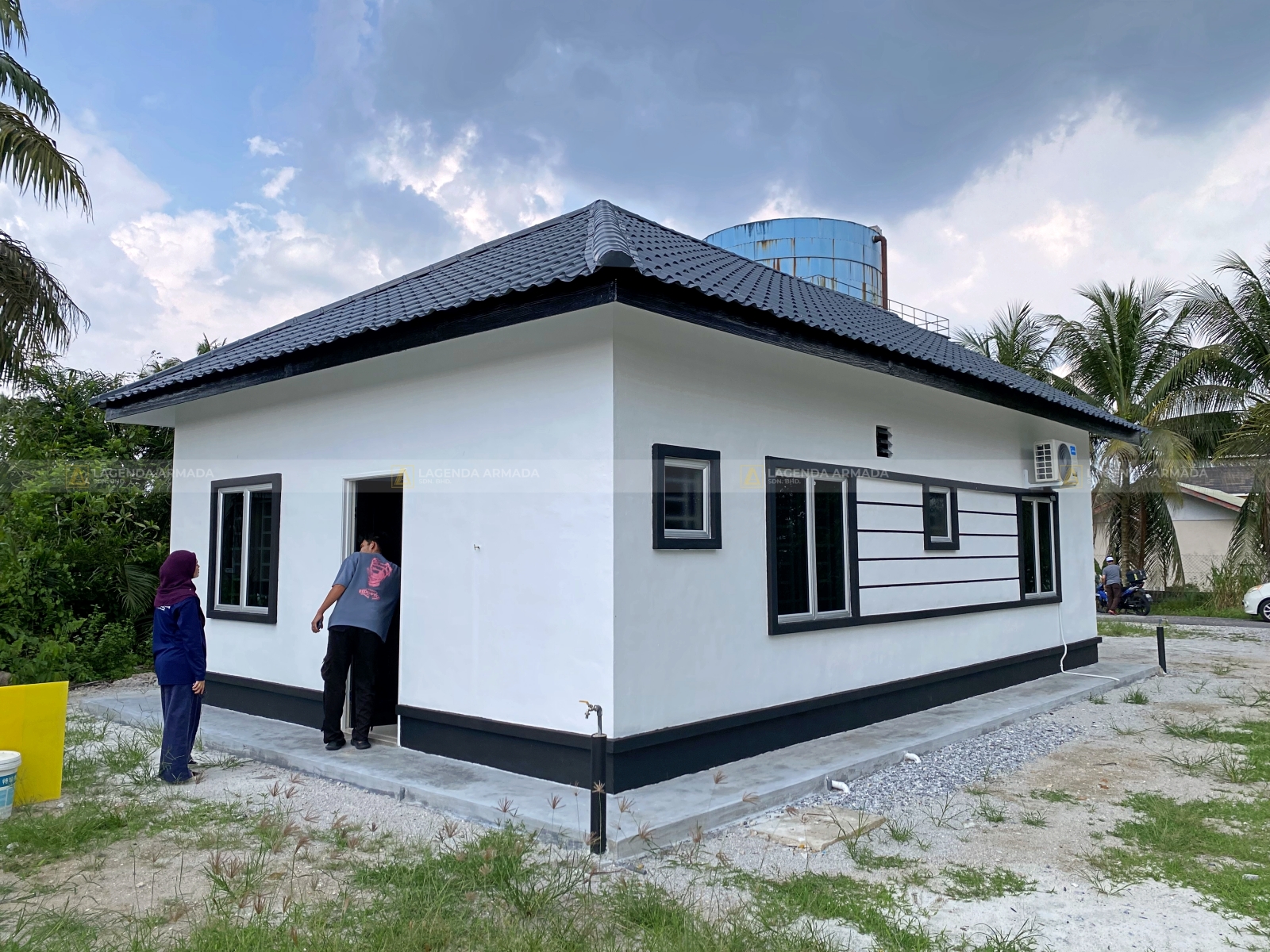 Lagenda Mawar (Encik Samsudin)