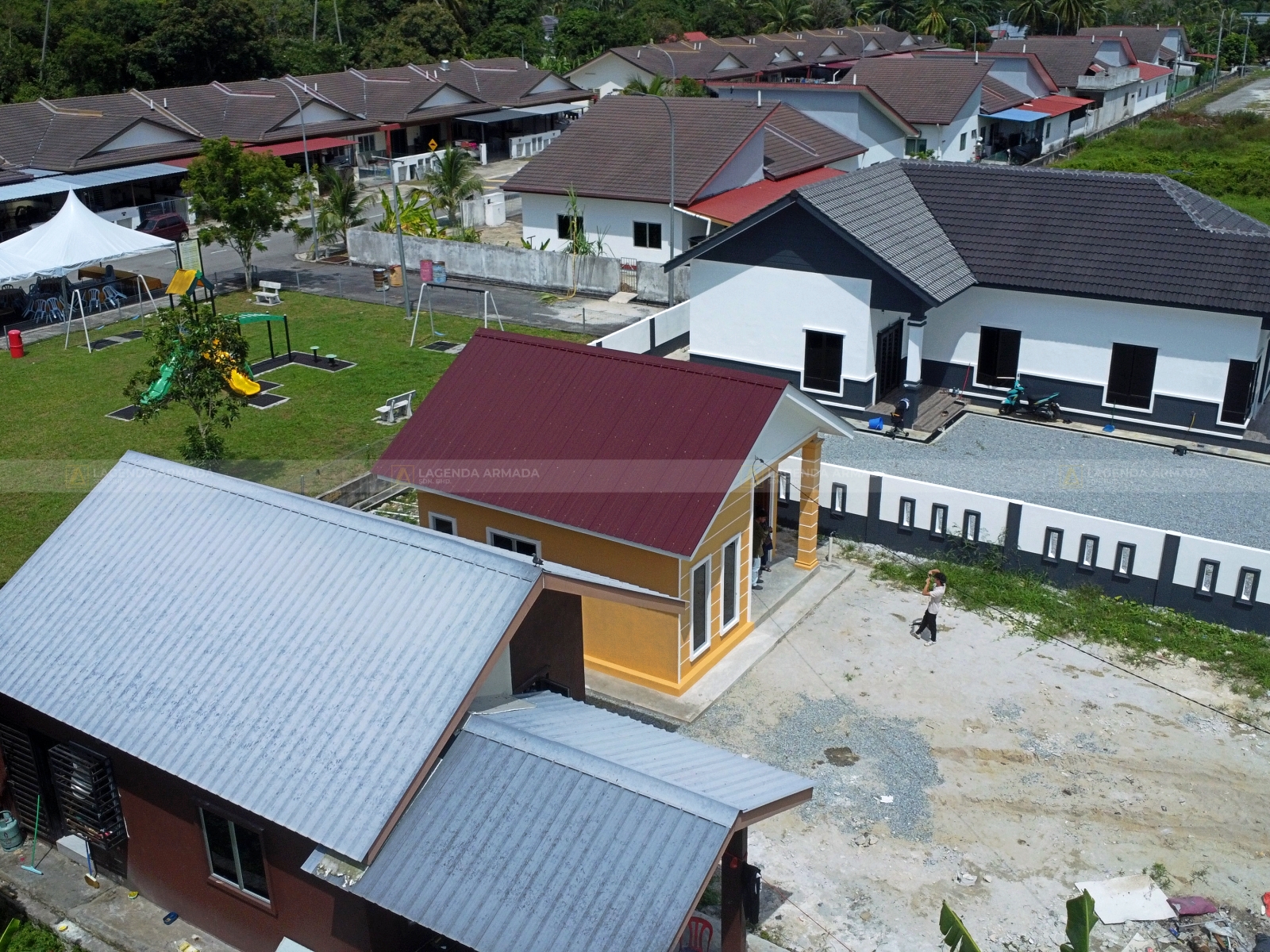 Lagenda Rahmah 1 (Cik Nor Rina Zahirah)