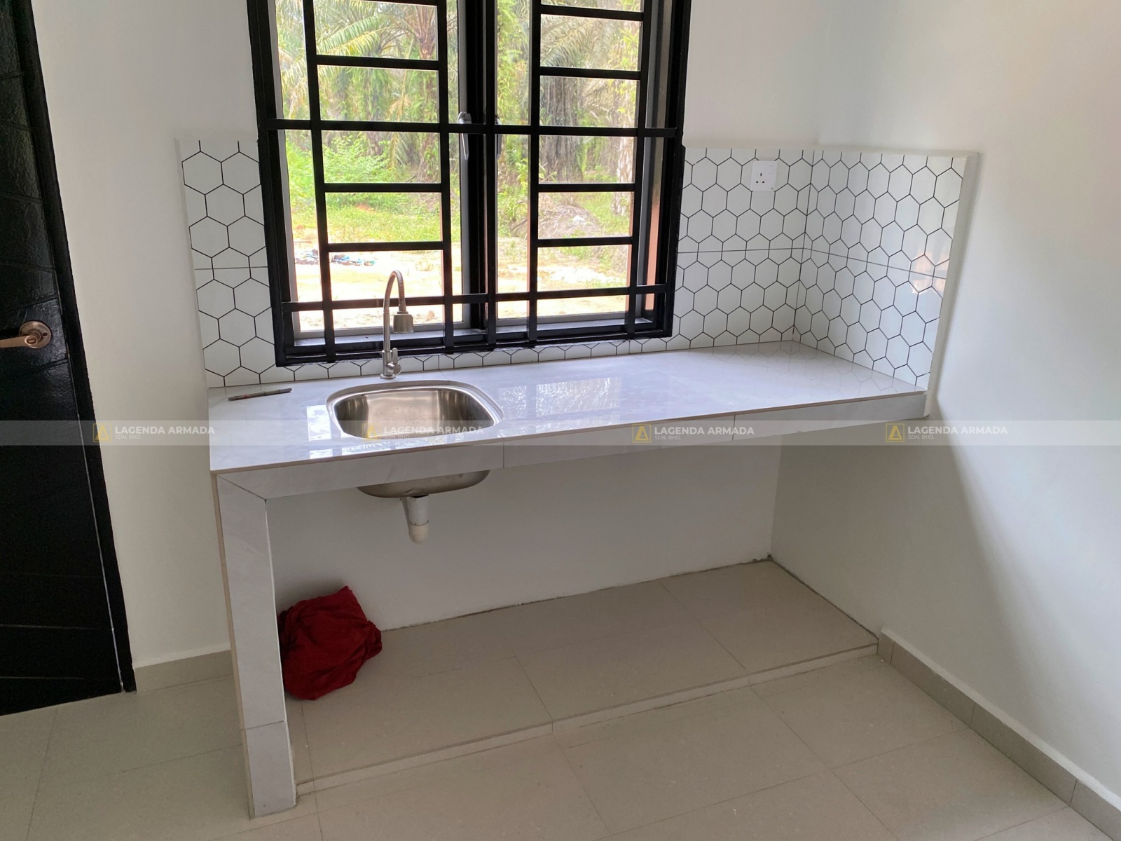 Lagenda Rumah Sewa Kembara (Puan Sima Azwa)