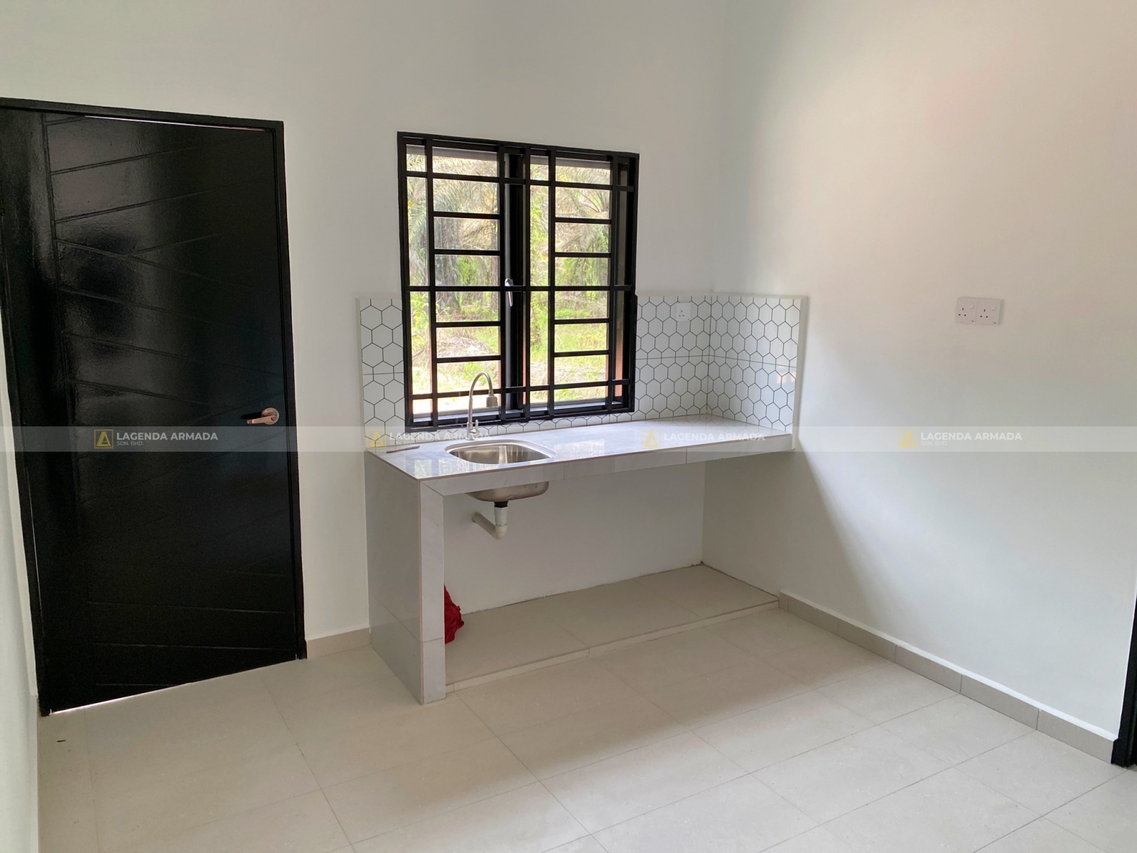 Lagenda Rumah Sewa Kembara (Puan Sima Azwa)