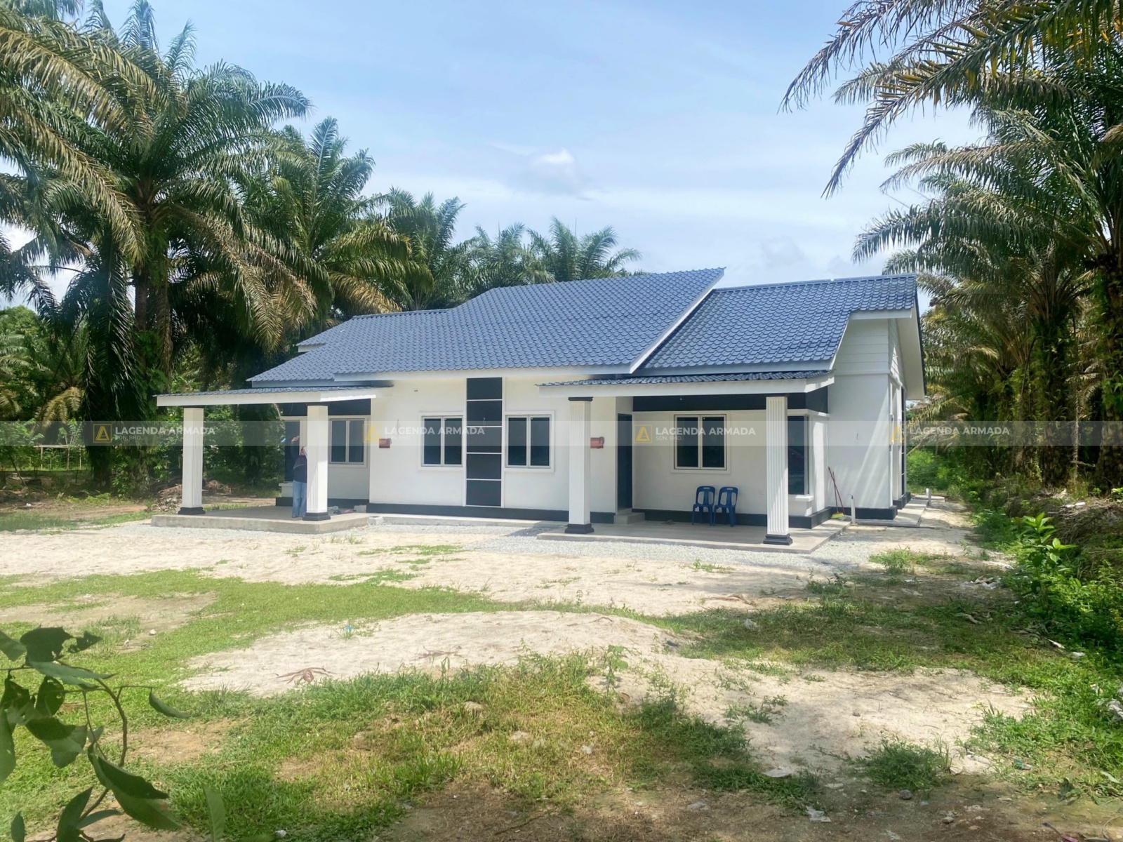 Lagenda Rumah Sewa Kembara (Puan Sima Azwa)