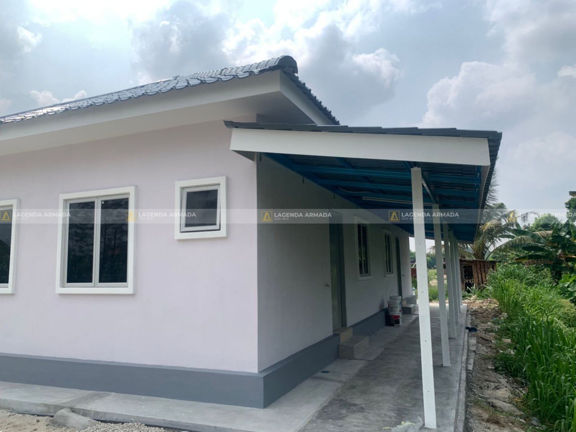 Lagenda Sewa (Puan Azizah)