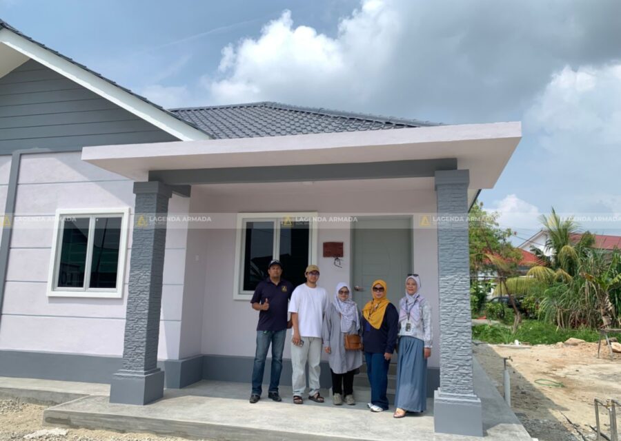 Lagenda Sewa (Puan Azizah)