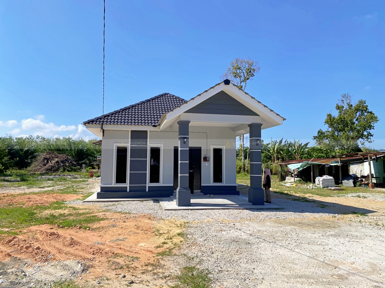 Lagenda Teratai (Puan Halimatus Saadiah)
