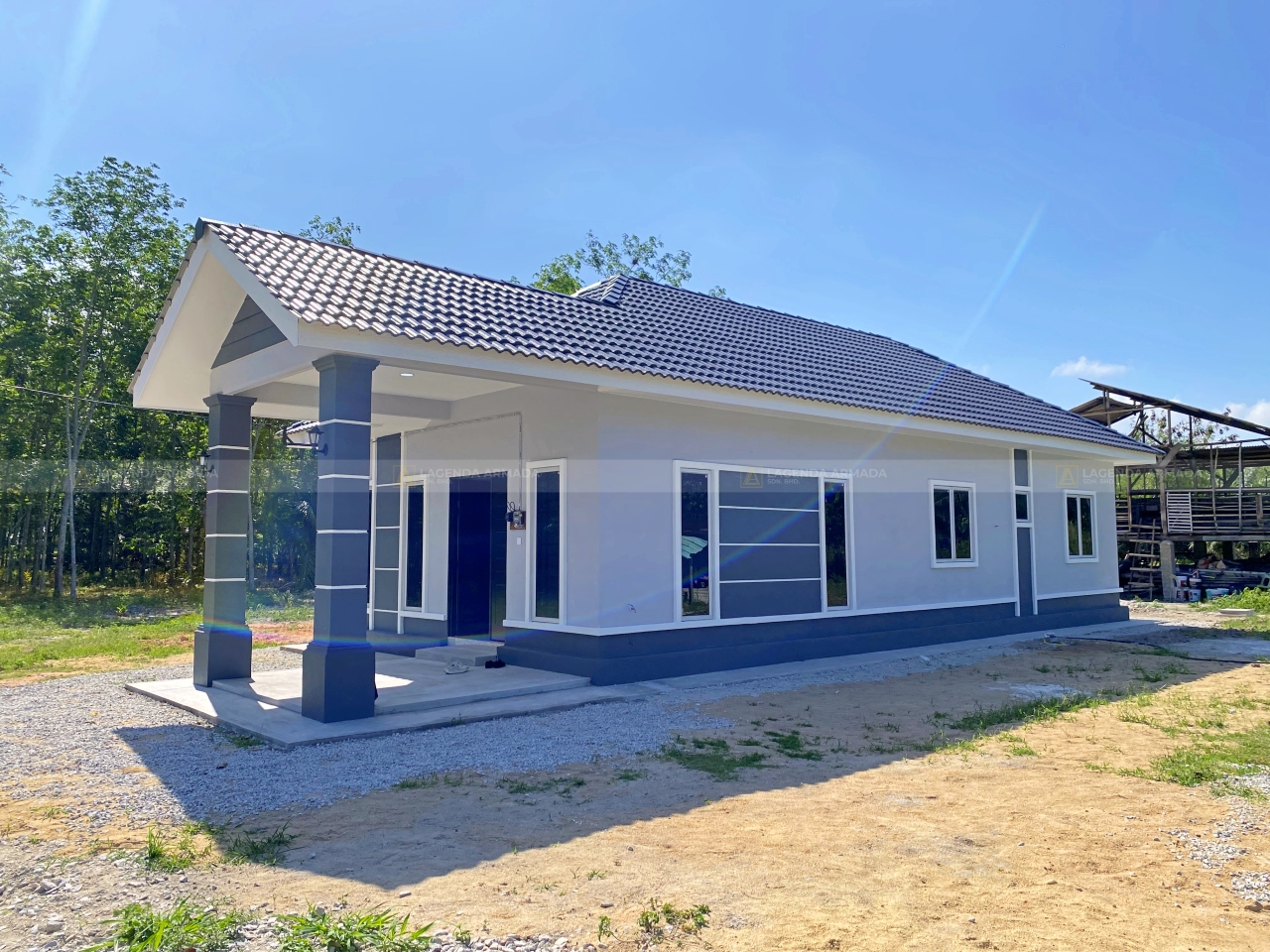 Lagenda Teratai (Puan Halimatus Saadiah)